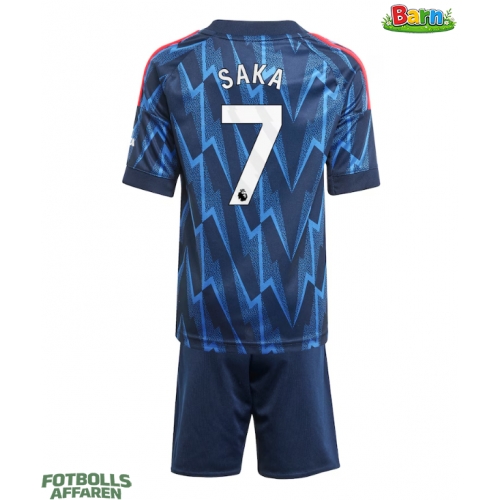 Arsenal Bukayo Saka #7 Bortaställ Barn 2025-26 Kortärmad (+ Korta byxor)